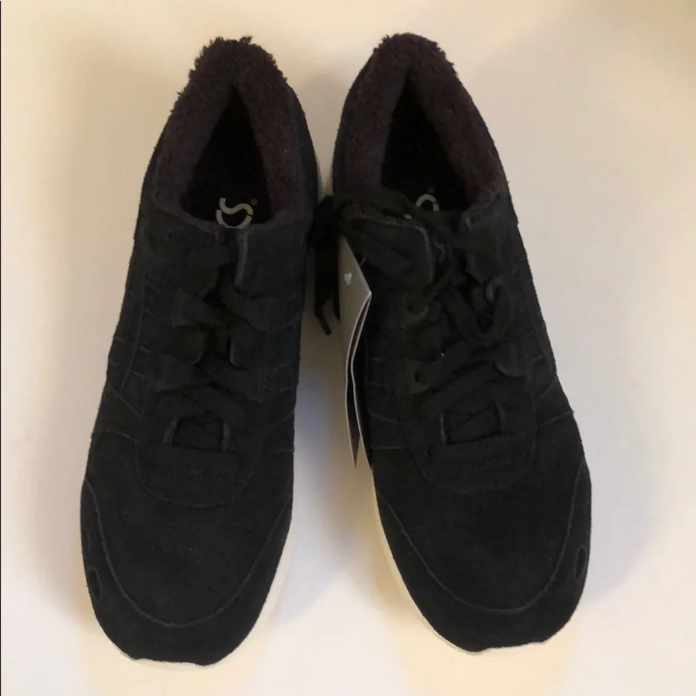 ASICS Tiger unisex black suede sneakers - Picture 2 of 8